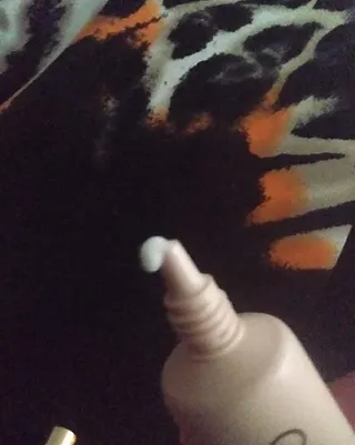 오바코 ovaco eye wrinkle smooth out serum — 5점을 준 리뷰어가 2022년 2월 올린 사용 사진