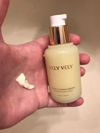 VELY VELY Yuja C-Tamin Serum — 5점을 준 리뷰어가 2021년 5월 올린 사용 사진