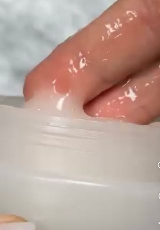 비엔디 2나우[ENG]BnD Body Wrinkle Repair Butt premium — 4.5점을 준 리뷰어가 2025년 5월 올린 사용 사진