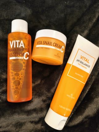 Vita Snail Trio Set [First Essence, Cream, Gel Cleanser] — 5점을 준 리뷰어가 2021년 10월 올린 사용 사진