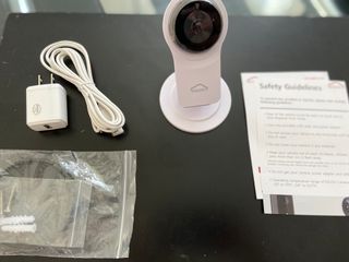 온습도 모니터와 스마트 리모컨이 탑재된 EGLOO cam S4 1080P Wi-Fi 스마트 카메라 — 3점을 준 리뷰어가 2021년 5월 올린 사용 사진