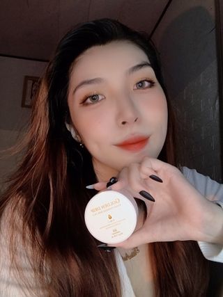 레베코코 골든드립 페이셜 클렌징 밤 26.5 Vietnam — 5점을 준 리뷰어가 2021년 9월 올린 사용 사진