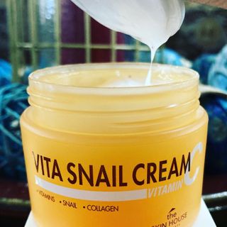 [THE SKIN HOUSE] Vita Snail Cream — 4점을 준 리뷰어가 2022년 4월 올린 사용 사진