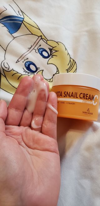 Vita Snail Cream + Hyaluronic 6000 ampoule — 5점을 준 리뷰어가 2021년 8월 올린 사용 사진