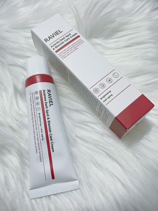 라비엘 아세로라 &amp; 스네일 뮤신 다크 스팟 케어 크림 1.7 fl oz (50ml), 스네일 뮤신 &amp; 히알루론산 — 5점을 준 리뷰어가 2022년 12월 올린 사용 사진