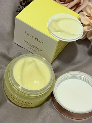 VELY VELY Yuja C-tamin Cream — 5점을 준 리뷰어가 2021년 4월 올린 사용 사진