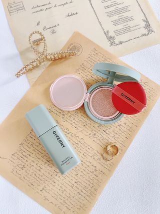 지베르니 밀착 커버 파운데이션 30ml + 밀착 커버 쿠션 본 제품 — 5점을 준 리뷰어가 2023년 9월 올린 사용 사진