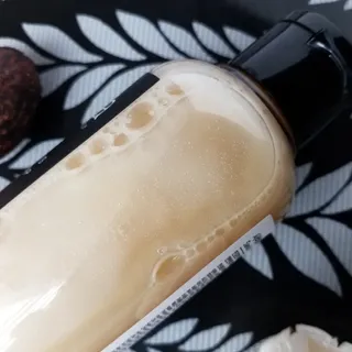 오바코 SAVIA MARINE THETIS FACIAL OIL SOAP — 5점을 준 리뷰어가 2022년 1월 올린 사용 사진