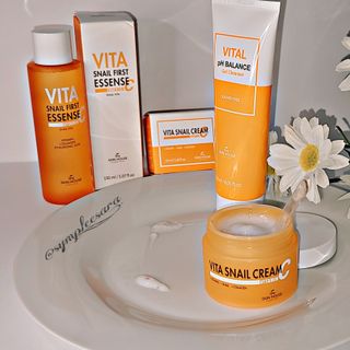 Vita Snail Trio Set [First Essence, Cream, Gel Cleanser] — 5점을 준 리뷰어가 2021년 9월 올린 사용 사진