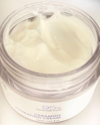 파시랩 USA_[FASCY LAB] 세라마이드 하이드레이팅 크림 — 4점을 준 리뷰어가 2022년 1월 올린 사용 사진