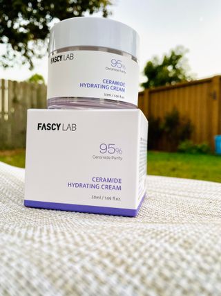 파시랩 USA_[FASCY LAB] 세라마이드 하이드레이팅 크림 — 3점을 준 리뷰어가 2021년 10월 올린 사용 사진