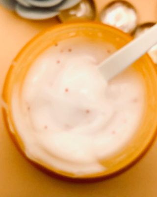 [THE SKIN HOUSE] Vita Snail Cream — 4.5점을 준 리뷰어가 2022년 4월 올린 사용 사진