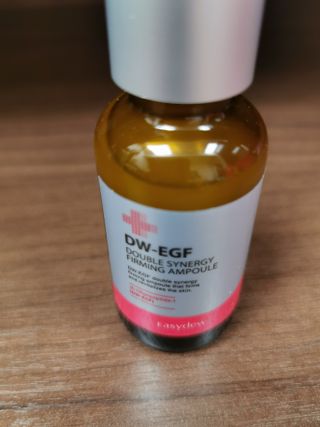 이지듀 Easydew DW-EGF 더블 시너지 퍼밍 앰플 30ml 1.01fl oz — 5점을 준 리뷰어가 2021년 9월 올린 사용 사진