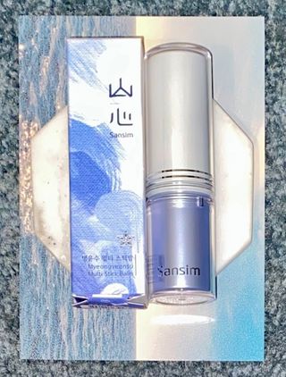 산심 명연수 멀티 스틱 밤 0.38oz 수분 스틱 집중 주름 케어 — 3.5점을 준 리뷰어가 2023년 5월 올린 사용 사진