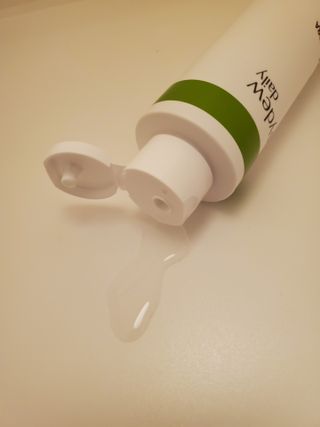 이지듀 이지 듀 데일리 더블 하이 드라 토너 — 5점을 준 리뷰어가 2021년 3월 올린 사용 사진