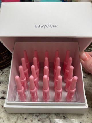 이지듀 리더마 마스터 앰플 1ml x 20 바이알 — 4.5점을 준 리뷰어가 2021년 8월 올린 사용 사진