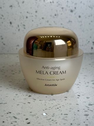 Jutanhak 안티에이징 멜라 크림 50ml / 1.69oz 잡티 &amp; 다크 스팟 케어 하이드레이팅 크림 — 5점을 준 리뷰어가 2023년 11월 올린 사용 사진