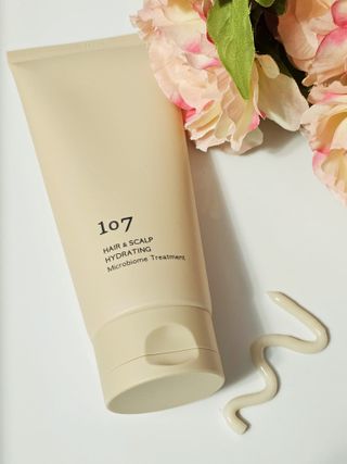 107 HAIR & SCALP HYDRATING Microbiome Treatment 180ml — 5점을 준 리뷰어가 2023년 9월 올린 사용 사진