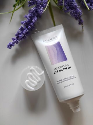 바노바기 코스메틱 바노바기 밀크 씨슬 리페어 크림 50ml — 5점을 준 리뷰어가 2023년 3월 올린 사용 사진