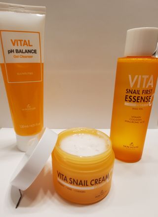 Vita Snail Trio Set [First Essence, Cream, Gel Cleanser] — 5점을 준 리뷰어가 2021년 9월 올린 사용 사진