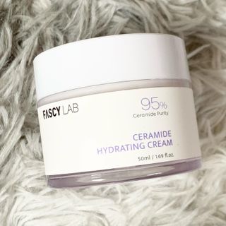 파시랩 USA_[FASCY LAB] 세라마이드 하이드레이팅 크림 — 4.5점을 준 리뷰어가 2022년 1월 올린 사용 사진