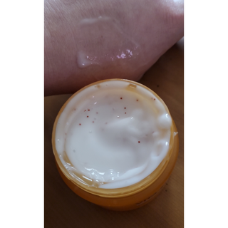 [THE SKIN HOUSE] Vita Snail Cream — 5점을 준 리뷰어가 2022년 3월 올린 사용 사진