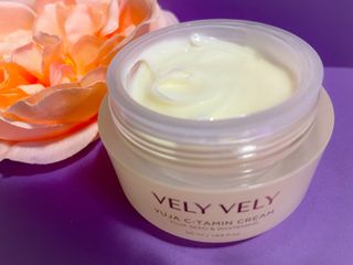 VELY VELY Yuja C-tamin Cream — 5점을 준 리뷰어가 2021년 5월 올린 사용 사진