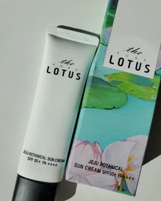 더 퓨어 로터스 제주 식물 선크림 / 제주 연잎 &amp; 동백 미스트 / 순수한 연꽃 어메니티 세트 — 5점을 준 리뷰어가 2022년 9월 올린 사용 사진