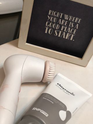 클레이로닉 스크럽 폼 120g + 포어팩 55ml 세트 — 5점을 준 리뷰어가 2021년 8월 올린 사용 사진