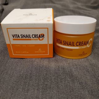 Vita Snail Trio Set [First Essence, Cream, Gel Cleanser] — 5점을 준 리뷰어가 2021년 9월 올린 사용 사진