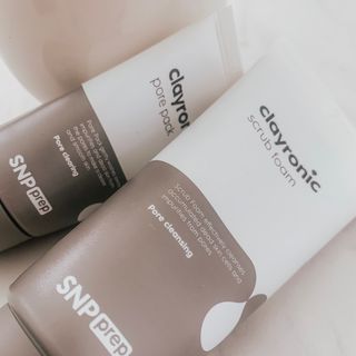 클레이로닉 스크럽 폼 120g + 포어팩 55ml 세트 — 4점을 준 리뷰어가 2021년 8월 올린 사용 사진
