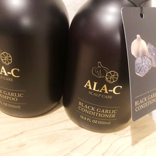 "ALA-C" 블랙 마늘 샴푸 + 컨디셔너 세트 — 4점을 준 리뷰어가 2022년 3월 올린 사용 사진