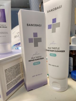 바노바기 코스메틱 바노바기 밀크씨슬 리페어 시카 폼 클렌저 플러스 120ml + 선스크린 플러스 50ml — 5점을 준 리뷰어가 2023년 8월 올린 사용 사진