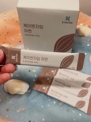[쿠누트라] K・ENZYME 아연 카카오/3gx30 파우더 스틱 — 4.5점을 준 리뷰어가 2023년 2월 올린 사용 사진