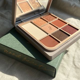 하트퍼센트 Heart Percent Dote on Mood Eye Palette VERMILION FACET — 5점을 준 리뷰어가 2021년 11월 올린 사용 사진