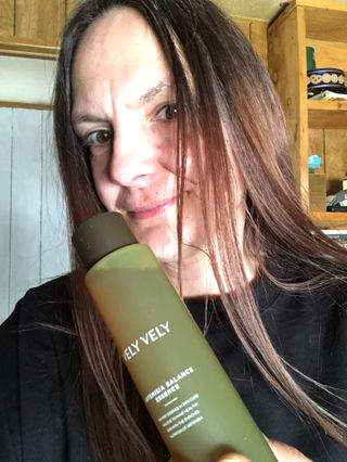 VELY VELY Artemisia Balance Essence — 5점을 준 리뷰어가 2021년 3월 올린 사용 사진