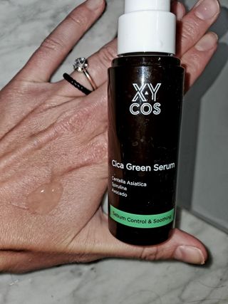 Cica Green Line [Toner, Serum, Cream] — 3점을 준 리뷰어가 2021년 9월 올린 사용 사진