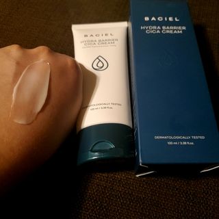 바시엘 BACIEL 바시엘 하이드라 베리어 시카 크림 — 5점을 준 리뷰어가 2021년 5월 올린 사용 사진