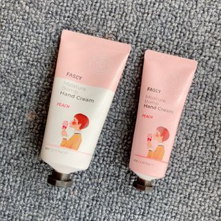 파시 FASCY 高保湿ハンドクリーム40ml+80ml セット — 5점을 준 리뷰어가 2021년 9월 올린 사용 사진