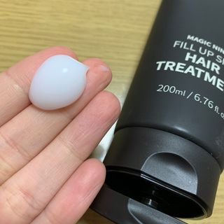나인레스 매지나인 필 업 실크 트리트먼트 200ml 6.76 fl. 온스 유형에 남겨 — 4점을 준 리뷰어가 2022년 4월 올린 사용 사진