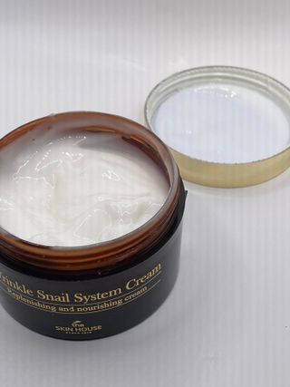 [THE SKIN HOUSE] Wrinkle Snail System Cream 100ml — 4.5점을 준 리뷰어가 2022년 1월 올린 사용 사진