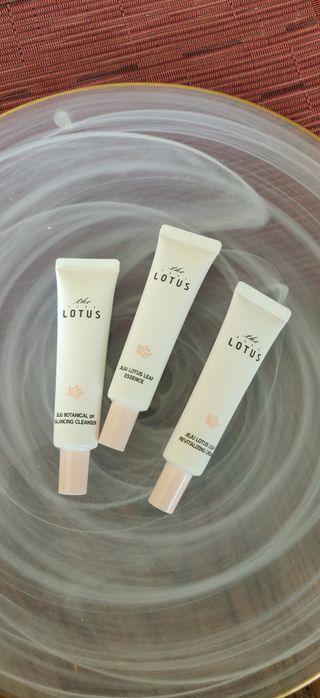더 퓨어 로터스 제주 식물 선크림 / 제주 연잎 &amp; 동백 미스트 / 순수한 연꽃 어메니티 세트 — 5점을 준 리뷰어가 2022년 7월 올린 사용 사진