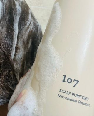 107 SCAP PURIFYING Microbiome Shampoo 500ml 16.9 fl oz — 5점을 준 리뷰어가 2023년 9월 올린 사용 사진