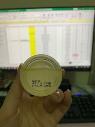 화이트 트러플 퍼스트 스프레이 세럼 — 4점을 준 리뷰어가 2022년 3월 올린 사용 사진