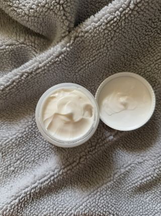 비엔디 2나우[ENG]BnD Body Whitening Underarm Cream — 5점을 준 리뷰어가 2025년 1월 올린 사용 사진