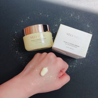 VELY VELY Yuja C-tamin Cream — 4.5점을 준 리뷰어가 2021년 4월 올린 사용 사진