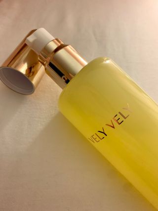 VELY VELY Yuja C-Tamin Toner — 5점을 준 리뷰어가 2021년 4월 올린 사용 사진