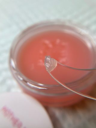 마더메이드 [어머니 만든] 슈퍼 플럼 핑 Vit E 비건 립 마스크 _E — 4점을 준 리뷰어가 2020년 12월 올린 사용 사진