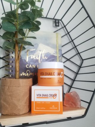 [THE SKIN HOUSE] Vita Snail Cream — 3.5점을 준 리뷰어가 2022년 2월 올린 사용 사진