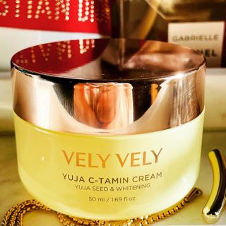 VELY VELY Yuja C-tamin Cream — 5점을 준 리뷰어가 2021년 4월 올린 사용 사진